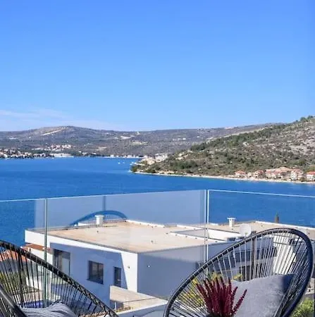 Luxury Seven Seas * Ražanj
