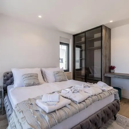 Luxury Seven Seas Villa Ražanj