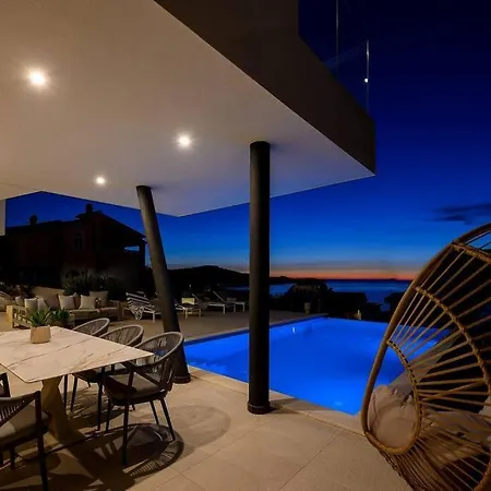 Villa Luxury Seven Seas
